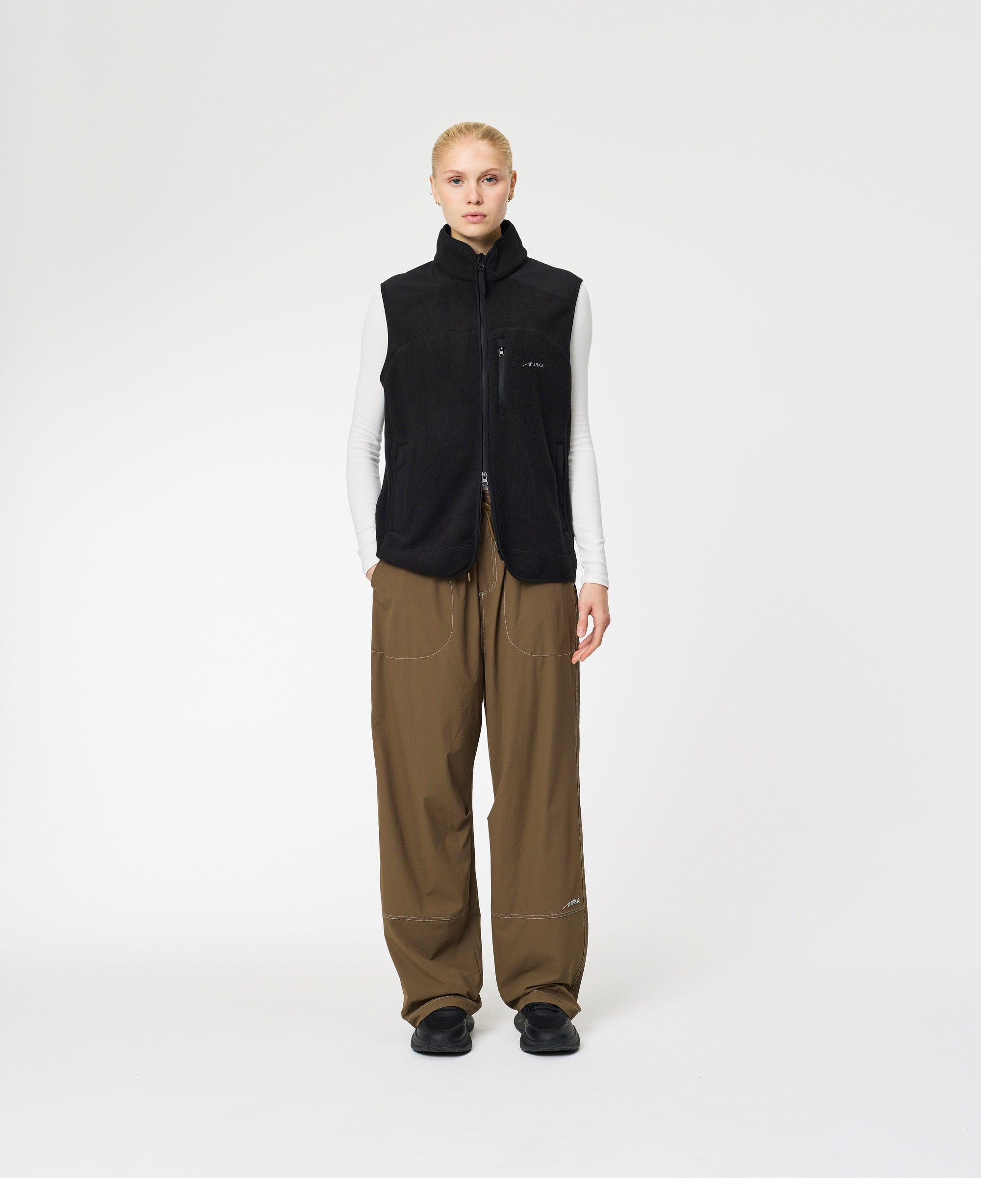 ARKK Apparel Elda Fleece Vest | Black Vest